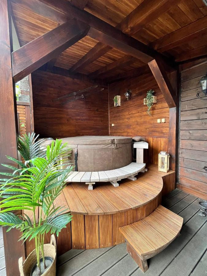 U Vahy Jachymov Apartman Kültér fotó