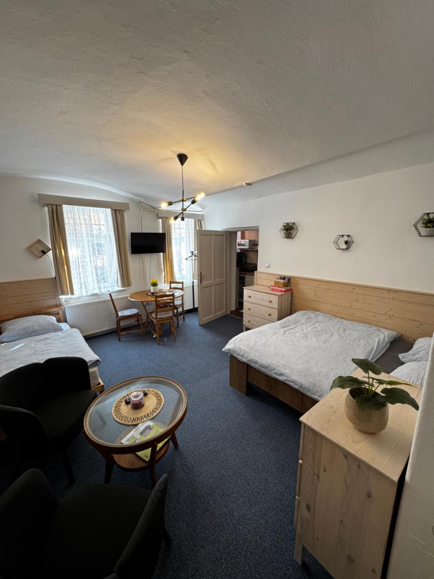 U Vahy Jachymov Apartman Kültér fotó